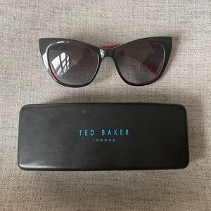 Black Cat Eye Sunglasses